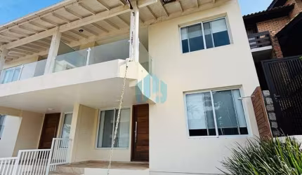 Linda Casa a 50 m do Mar, com Belíssima Vista, Loteamento Morrinhos, Ferraz | Garopaba - SC