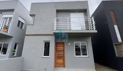Bela Casa Localizada no Loteamento Vila do Campo, Campo Duna | Garopaba - SC