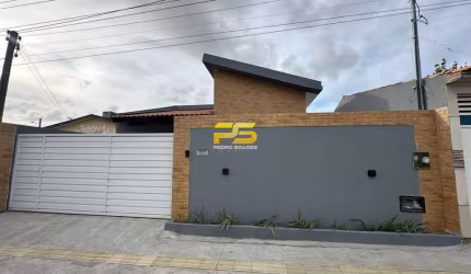 Casa a venda no bairro nova Mangabeira