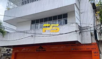 Sala comercial 22m², para locação no centro por R$700,00.