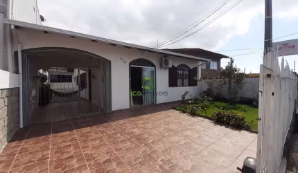 CASAS NO BAIRRO IPIRANGA COM 5 DORMITÓRIOS EM SÃO JOSÉ SC