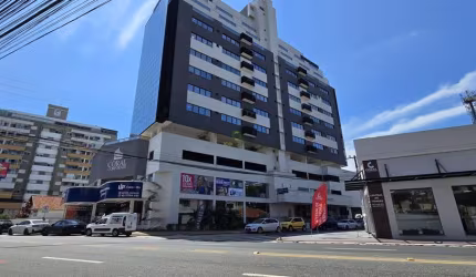 Sala comercial para venda com 48m² de área privativa em  Coqueiros, Florianópolis.