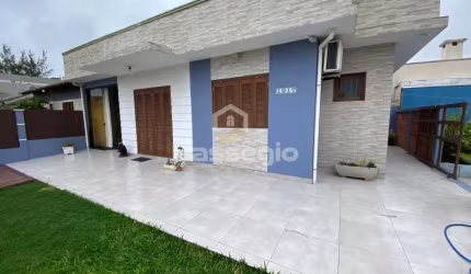 CASA COM 2 QUARTOS EM NOVA TRAMANDAÍ