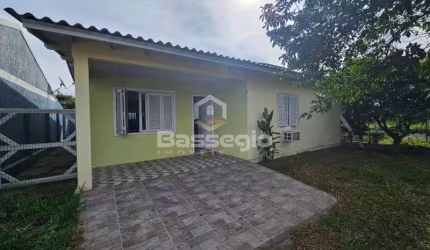 CASA COM 3 QUARTOS EM NOVA TRAMANDAÍ