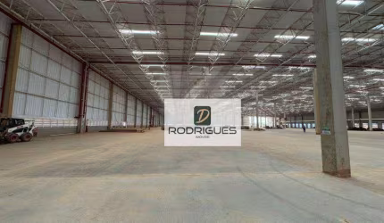 Galpão para alugar, 5527 m² por R$ R$ 165.810,00/mês - Parque São Vicente - Mauá/SP