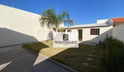 Casa à venda 141m² por R$ 390.000 - Vila Brasil - Pirassununga/SP