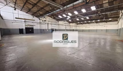 Galpão para alugar, 2270 m² por R$ 45.000,00/mês - Jardim Ruyce - Diadema/SP