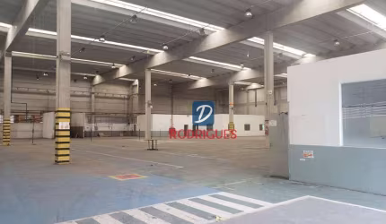 Galpão para alugar, 5320 m² por R$ 75.000,00/mês - Canhema - Diadema/SP