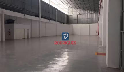 Galpão para alugar, 2300 m² - Piraporinha - Diadema/SP