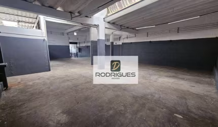 Galpão para alugar, 300 m² por R$ 5.500/mês - Serraria - Diadema/SP