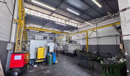Galpão para alugar, 690 m² por R$ 14.000/mês - Conceição - Diadema/SP