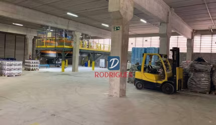Galpão à venda, 7393 m² por R$ 14.700.000,00 - Dos Casa - São Bernardo do Campo/SP