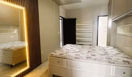 Triplex Semi-Mobiliado 3 suítes com 201,00 m² área construída para venda.