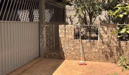 !! MARIÁ IMÓVEIS VENDE EXCELENTE CASA NA CIDADE OCIDENTAL PARQUE !!