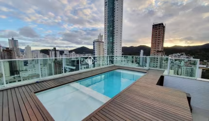 Cobertura com 3 quartos à venda na Rua José Venâncio dos Santos, 111, Pioneiros, Balneário Camboriú, 268 m2 por R$ 4.999.000
