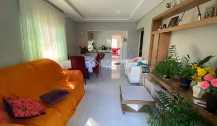 Casa em condomínio fechado com 2 quartos à venda na Campos Novos, 950, Municípios, Balneário Camboriú, 80 m2 por R$ 890.000