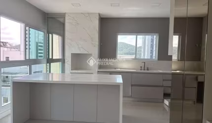 Apartamento com 4 quartos à venda na Rua Francisco Manoel de Souza, 82, Pioneiros, Balneário Camboriú, 134 m2 por R$ 2.850.000