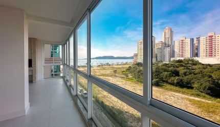 Apartamento com 4 quartos à venda na Rua 307, 133, Meia Praia, Itapema, 193 m2 por R$ 2.990.000