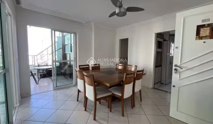 Cobertura com 3 quartos à venda na Rua 1121, 193, Centro, Balneário Camboriú, 180 m2 por R$ 2.800.000