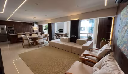 Cobertura com 3 quartos à venda na Rua 3750, 39, Centro, Balneário Camboriú, 157 m2 por R$ 3.700.000