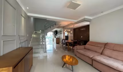 Casa com 3 quartos à venda na Rua Juruva, 207, Ariribá, Balneário Camboriú, 180 m2 por R$ 1.600.000