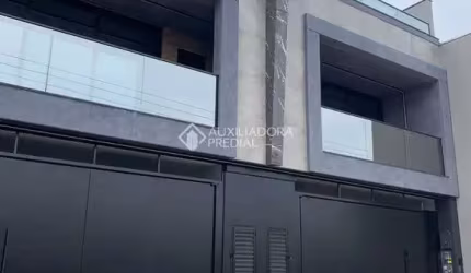 Casa com 3 quartos à venda na Rua Biguaçu, 150, Municípios, Balneário Camboriú, 245 m2 por R$ 1.399.000