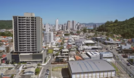Apartamento com 2 quartos à venda na Rua Juvenal Garcia, 400, Centro, Itajaí, 68 m2 por R$ 838.000