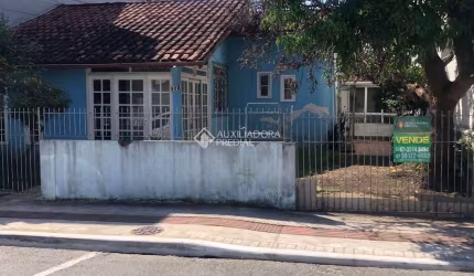 Terreno à venda na Rua 2070, 902, Centro, Balneário Camboriú, 252 m2 por R$ 2.100.000