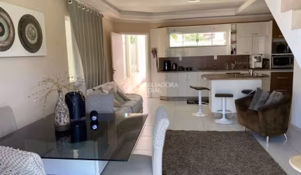 Casa com 3 quartos à venda na Rua Jacupemba, 100, Ariribá, Balneário Camboriú, 240 m2 por R$ 2.400.000