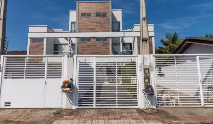 Casa com 3 quartos à venda na Rua São José, 164, São Francisco de Assis, Camboriú, 104 m2 por R$ 1.050.000