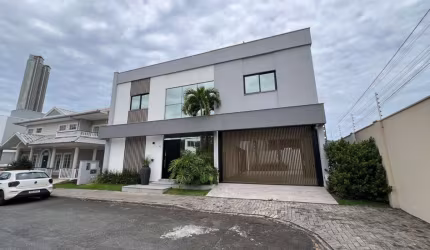 Casa em condomínio fechado com 4 quartos à venda na Rua Emanuel Rebelo dos Santos, 500, Barra, Balneário Camboriú, 250 m2 por R$ 2.950.000