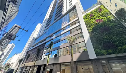 Apartamento com 4 quartos à venda na Rua Protásio Boaventura Caetano, 145, Pioneiros, Balneário Camboriú, 157 m2 por R$ 3.900.000