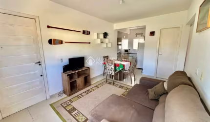 Apartamento com 2 quartos à venda na Rua Nivaldo Nicolau Gardini, 201, Centro, Camboriú, 65 m2 por R$ 330.000