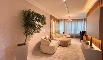 Apartamento com 3 quartos à venda na Rua 600, 210, Centro, Balneário Camboriú, 110 m2 por R$ 1.870.000