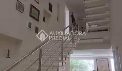 Casa com 4 quartos à venda na Rua Cruz e Sousa, 184, Praia dos Amores, Balneário Camboriú, 336 m2 por R$ 5.500.000