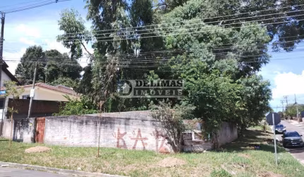 TERRENO DE ESQUINA COM 448 M² NO SANTA QUITÉRIA – CURITIBA