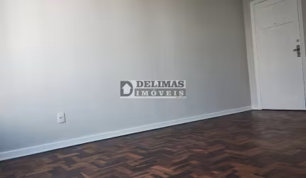 CONJUNTO COMERCIAL COM 46M² NO CENTRO EM CURITIBA