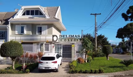 Casa com 3 quartos à venda na Rua Irmã Flávia Borlet, 749, Boqueirão, Curitiba, 187 m2 por R$ 950.000