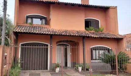 Casa à venda, 220 m² por R$ 650.000,00 - Vila Eunice Velha - Cachoeirinha/RS