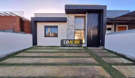 Casa Terréa com 3 Dormitórios e 01 Suíte!!