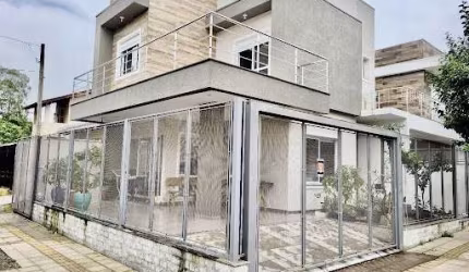 Casa com 3 dormitórios à venda, 110 m² por R$ 901.000,00 - Bela Vista - Gravataí/RS