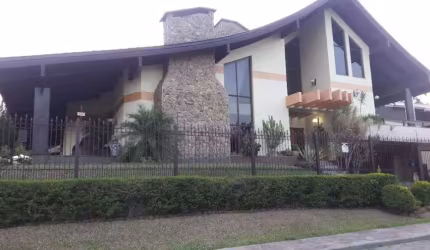 Sobrado com 3 dormitórios para alugar, 500 m² por R$ 10.720,00/mês - Dom Feliciano - Gravataí/RS