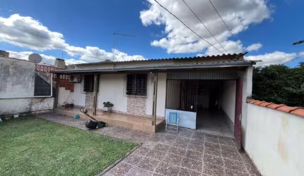 Casa com execelente terreno