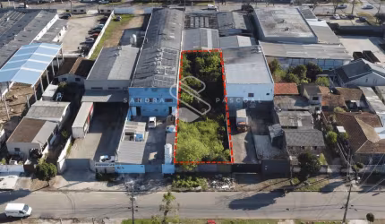 Terreno à venda, 687,5 m², Boqueirão, Curitiba, PR