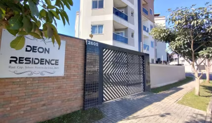 Apartamento a venda com 3 quartos, sacada com churrasqueira, suíte e 3 vagas de garagem cobertas no