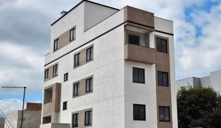 Cobertura duplex com excelente acabamento, 3 quartos e amplo terraço, à venda no Parque da Fonte, e