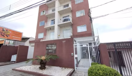 Excelente apartamento à venda, com três quartos, móveis planejados e sacada com churrasqueira, em S