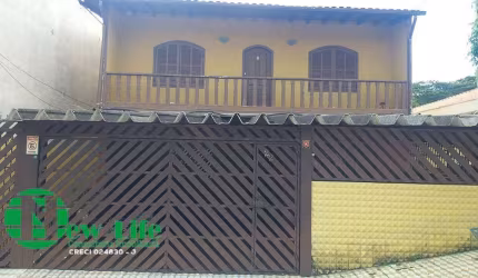 SOBRADO A VENDA - IMIRIM   COM PISCINA