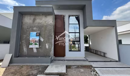 Casa no loteamento Vale Verde com 02 quartos, sendo 01 suíte no bairro Bela Vista em Palhoça - SC
