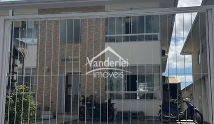 Apartamento terreo Residencial Dircksen II no bairro Nova Palhoça em Palhoça - SC